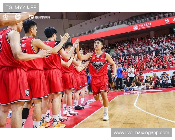 杜智博与四川队签三年新秀合同 曾带队绝杀北大晋级全国四强 杜智博与四川队签三年新秀合同 曾带队绝杀北大晋级全国四强